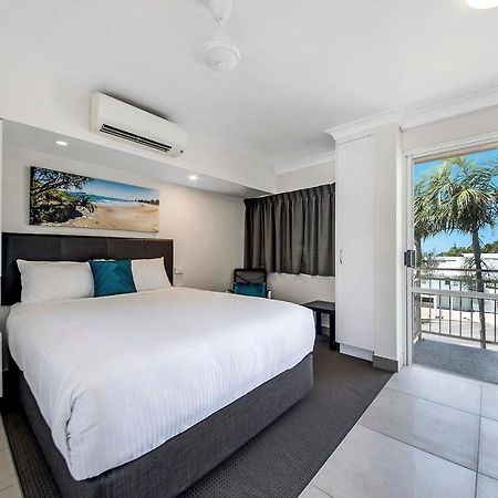 Endeavour Inn Emu Park Екстериор снимка